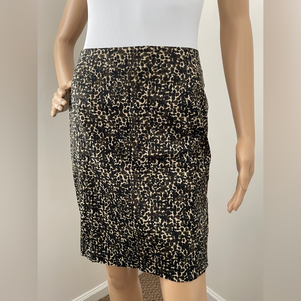 Ann Taylor Petite Skirt. Size 0P